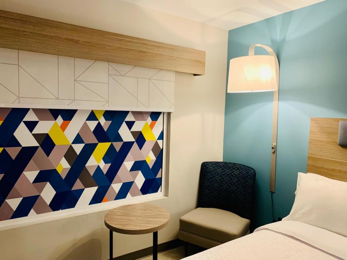 Holiday Inn Express - Guadalajara Vallarta Poniente By Ihg Сапопан Экстерьер фото