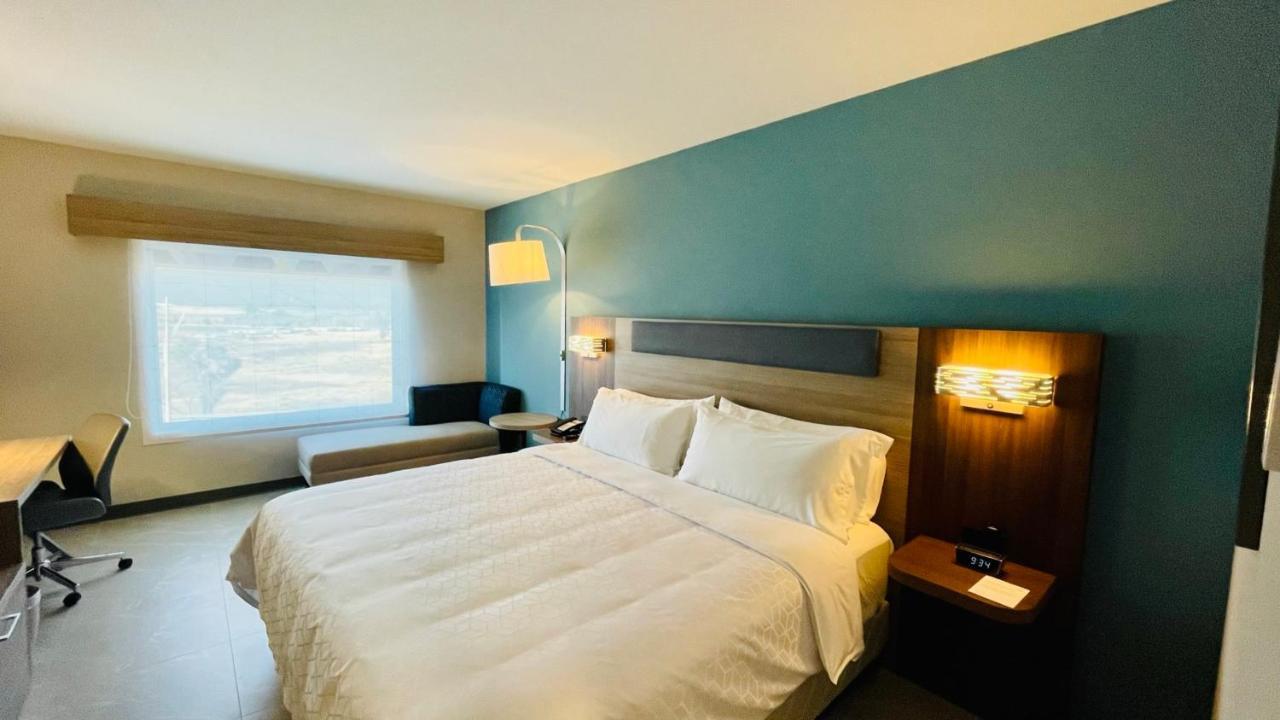 Holiday Inn Express - Guadalajara Vallarta Poniente By Ihg Сапопан Экстерьер фото